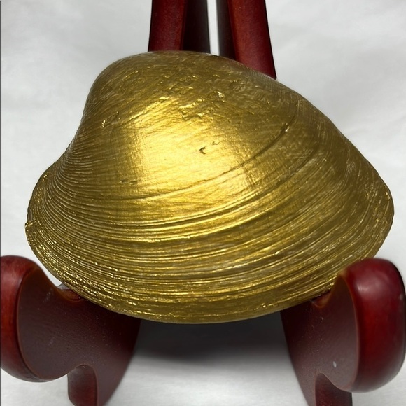 Hand Crafted Decoupage Gold and Blue Trinket Dish Shell - Picture 4 of 13